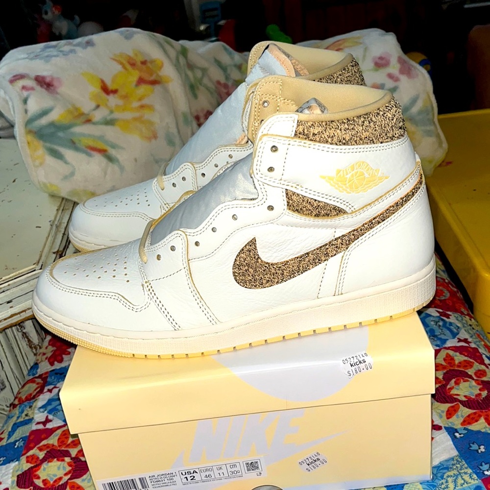 Nike Air Jordan 1 High OG Craft Sail/Pale Vanilla/Black Mens size 12 New (2023)